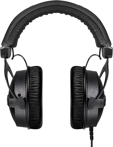 Beyerdynamic DT 770 PRO 32 Ohm Over-Ear Headphones
