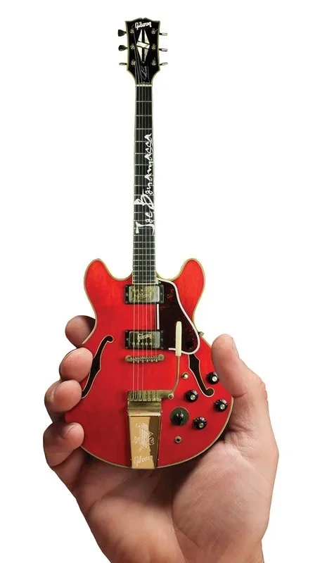 Bonamassa – 1972 Freddie King Es-335 Cherry Guitar Replica (Package)