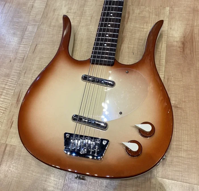 Danelectro Longhorn Baritone Electric Guitar Copper Burst