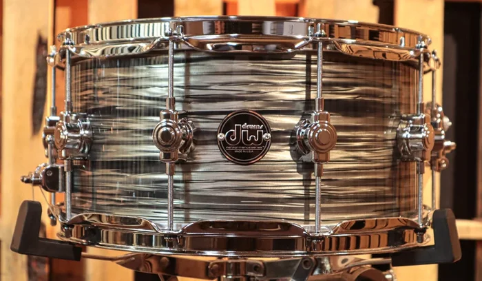 DW Performance Pewter Oyster Snare Drum – 6.5×14