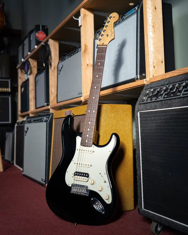 Fender American Professional Stratocaster HSS Shawbucker Electric Guitar (2017)