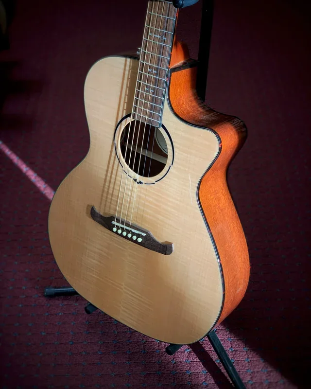 Fender FA-345CE Auditorium Acoustic Guitar