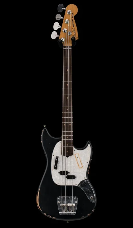 Fender JMJ Road Worn Mustang Bass – Black #42373