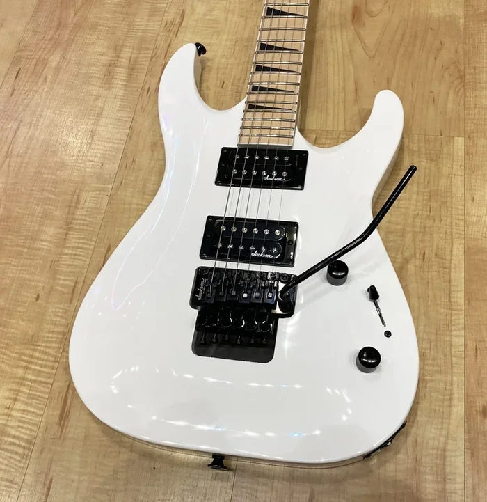 Jackson JS Series Dinky Arch Top JS32 DKAM Electric Guitar Snow White