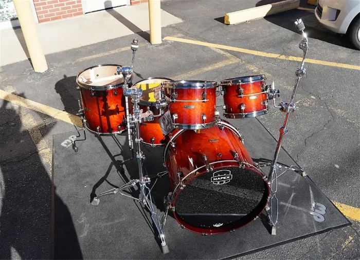 Mapex Saturn Evolution Special Edition Maple/Walnut 5pc Shell Pack – Maple Burl Blaze