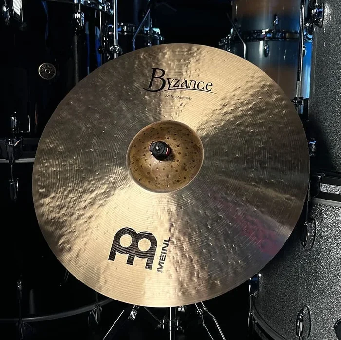 Meinl 22 ” Byzance Traditional Polyphonic Ride B22POR