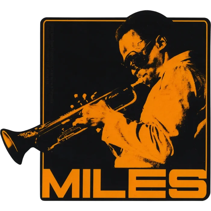 Miles Davis – Playing Trumpet in Orange