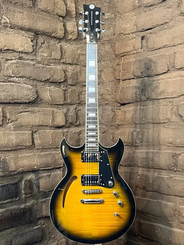 Reverend Manta Ray ZS4 HB Tobacco Burst Flame Maple (Used)
