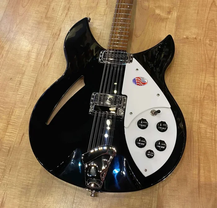 Rickenbacker 330/12 12-String 21-Fret Electric Guitar JetGlo (Black)