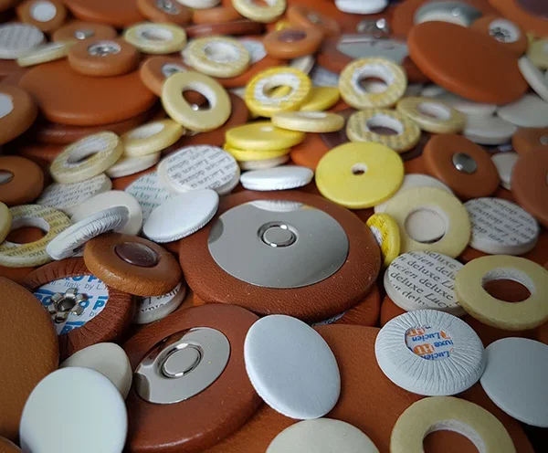 Sax Pad: Tan Leather. Plastic Disc 24mm