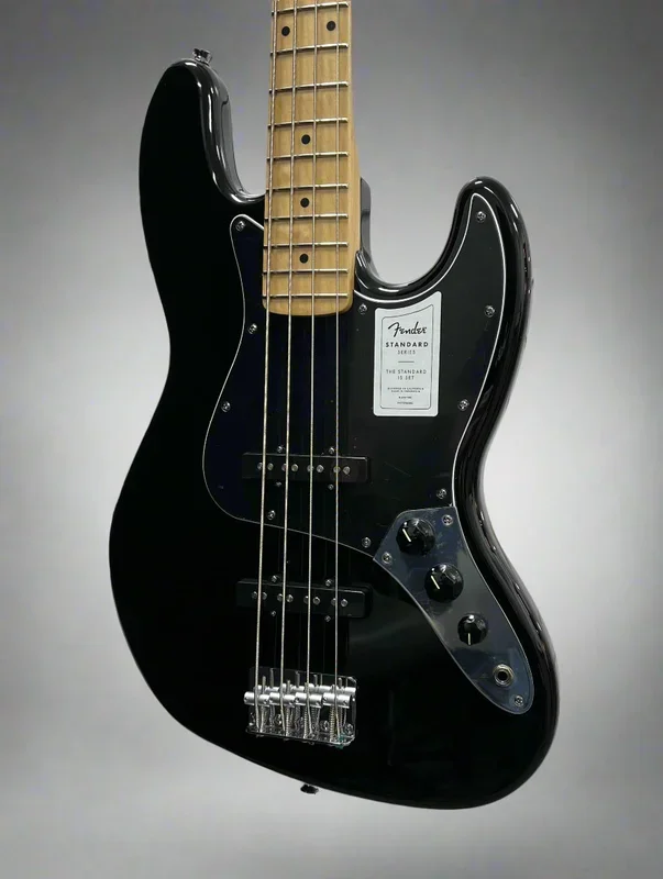 Standard Jazz Bass® Black