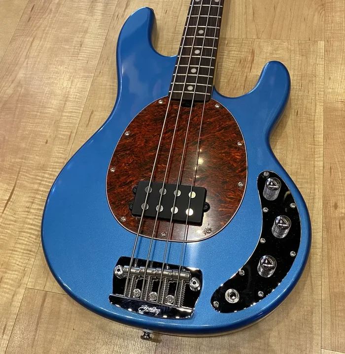Sterling By Music Man StingRay Classic Ray24CA Toluca Lake Blue