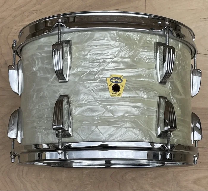 Vintage Ludwig 8×12 Rack Tom, Transition Badge, Chrome HDW, WMP